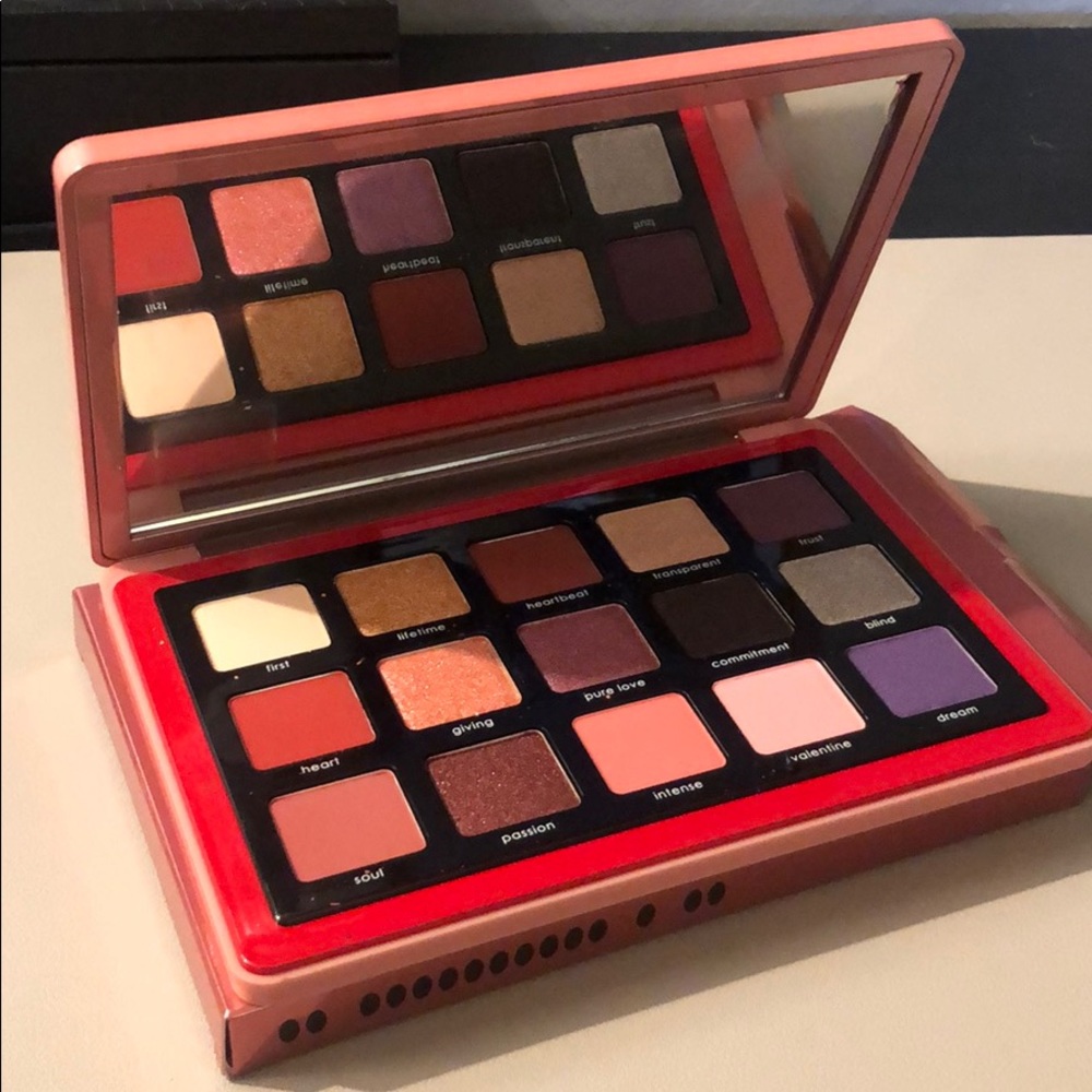 Natasha Denona Love Eyeshadow Palette